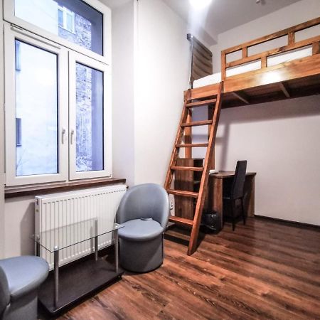 Modern Rooms In City Center Cracovia Exterior foto